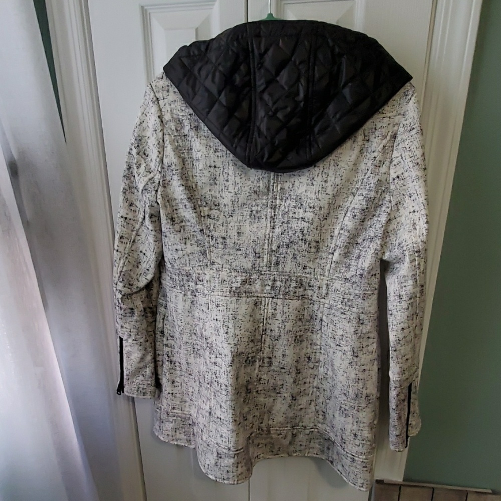 Jacket - Picture 2 of 2